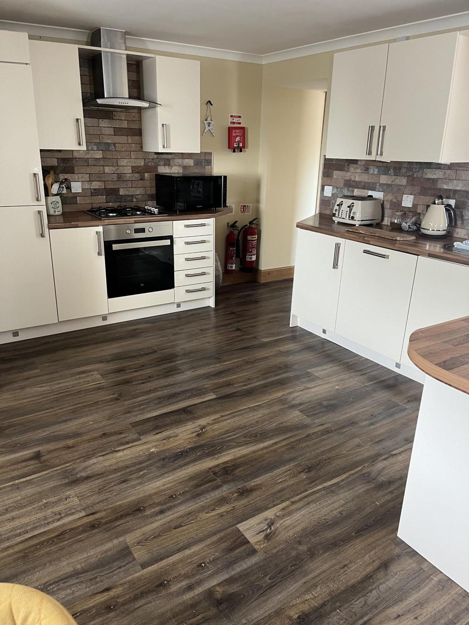 Salmon House Villa Сторноуей Екстериор снимка